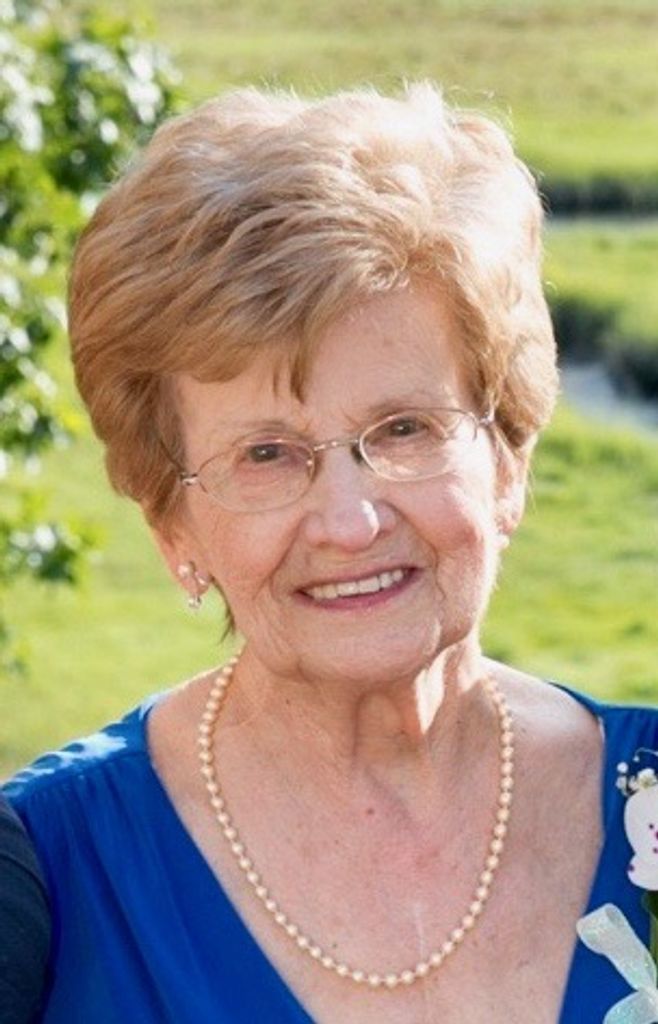 Veronica Z.   "Vera" (Barcsansky)  Charron Profile Photo