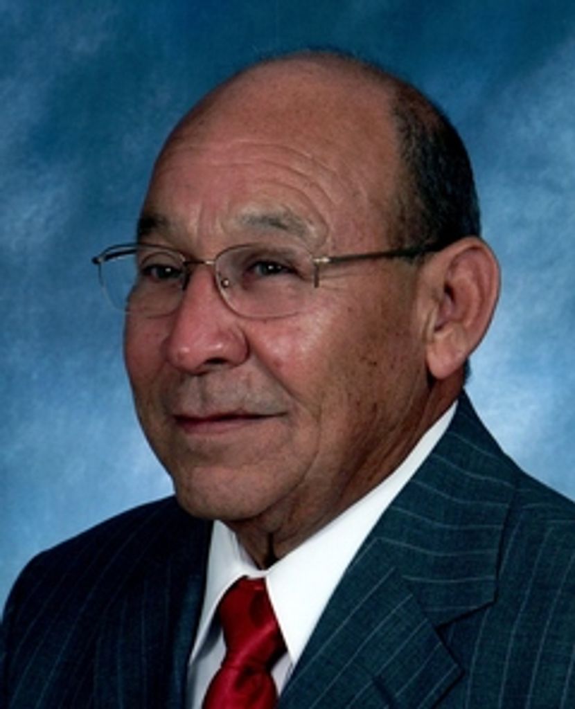 Jose Esteban Zamora
