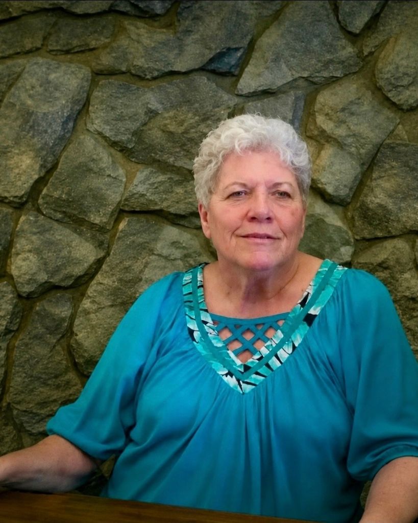 Emma Mae Howell Crum Profile Photo