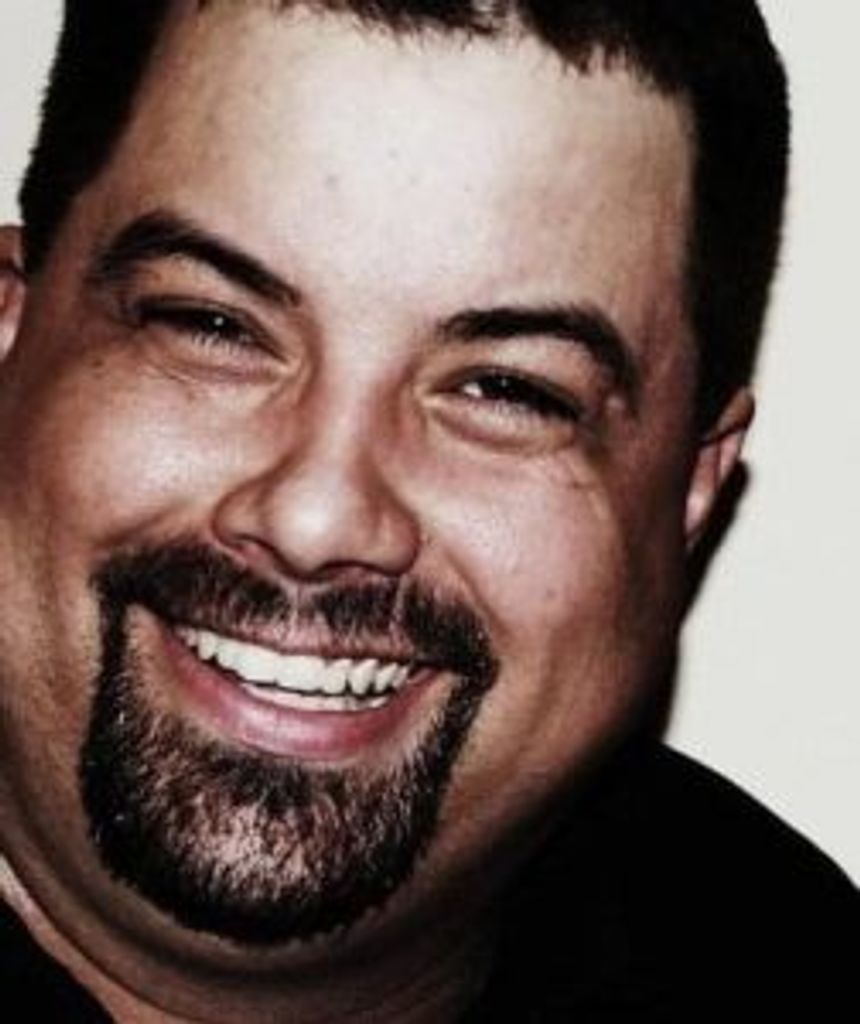 Travis Lee Collins Profile Photo