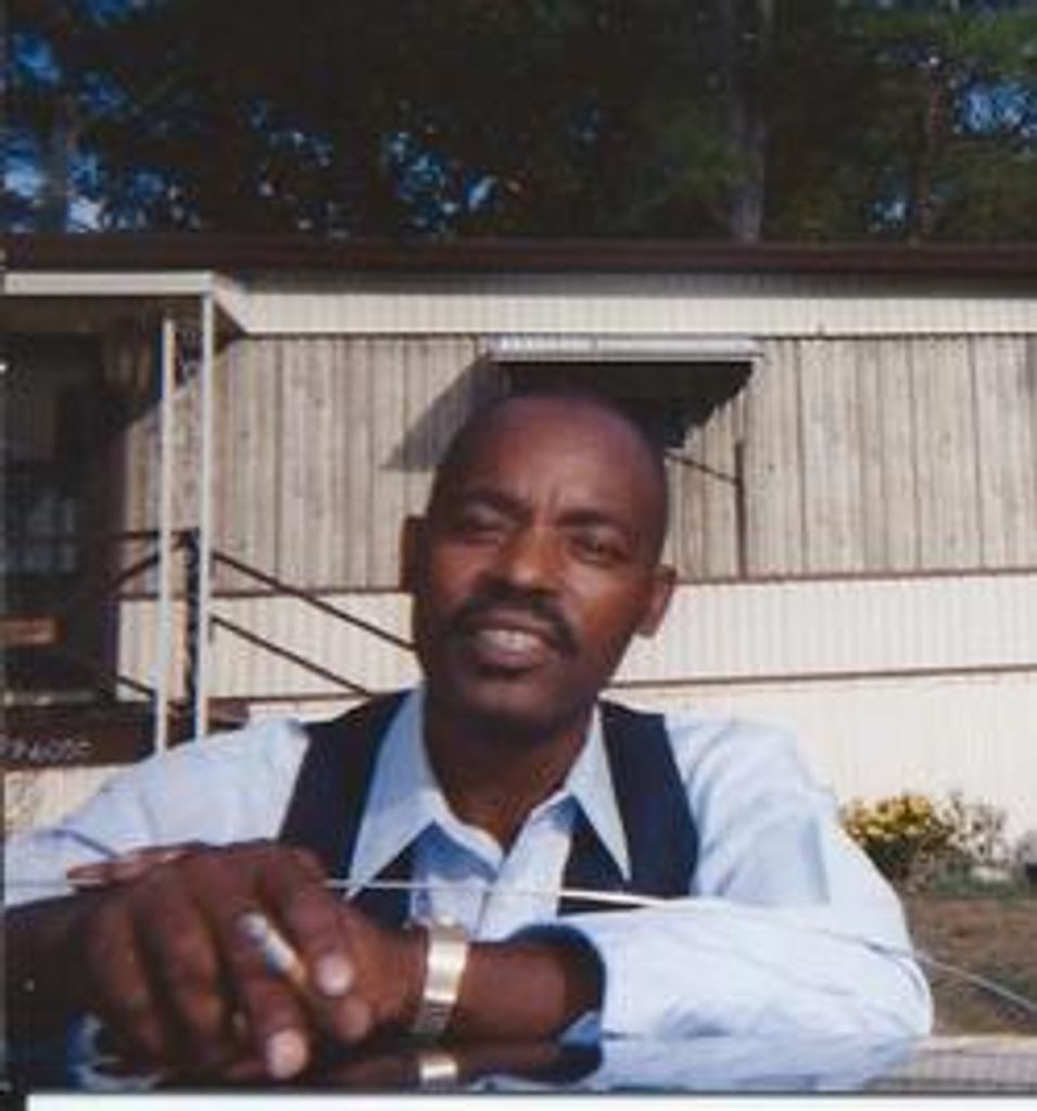 Raymond Larry Taylor Profile Photo