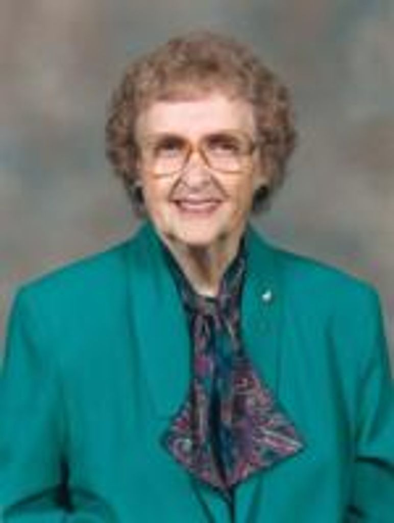 Phyllis M Triplett