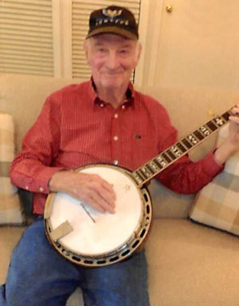 Lyle E. "Piddle" Carroll Profile Photo