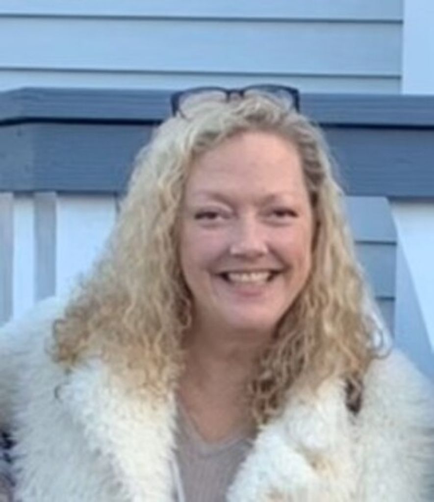 Kelly Anne Henderson Profile Photo