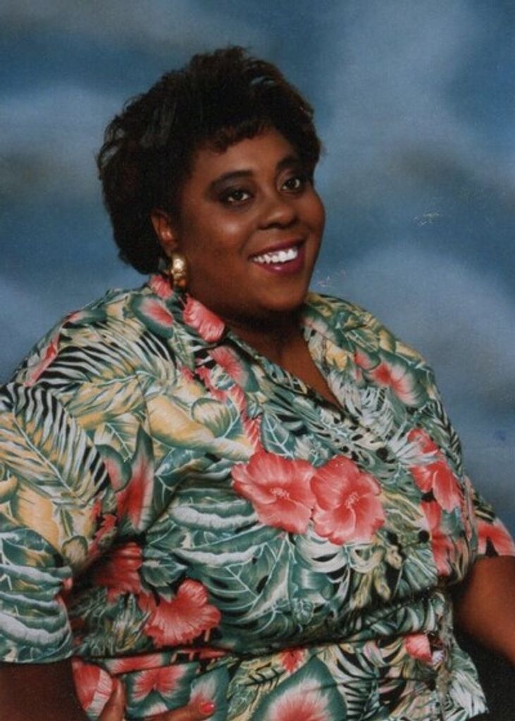 Mae Loise Russell Profile Photo