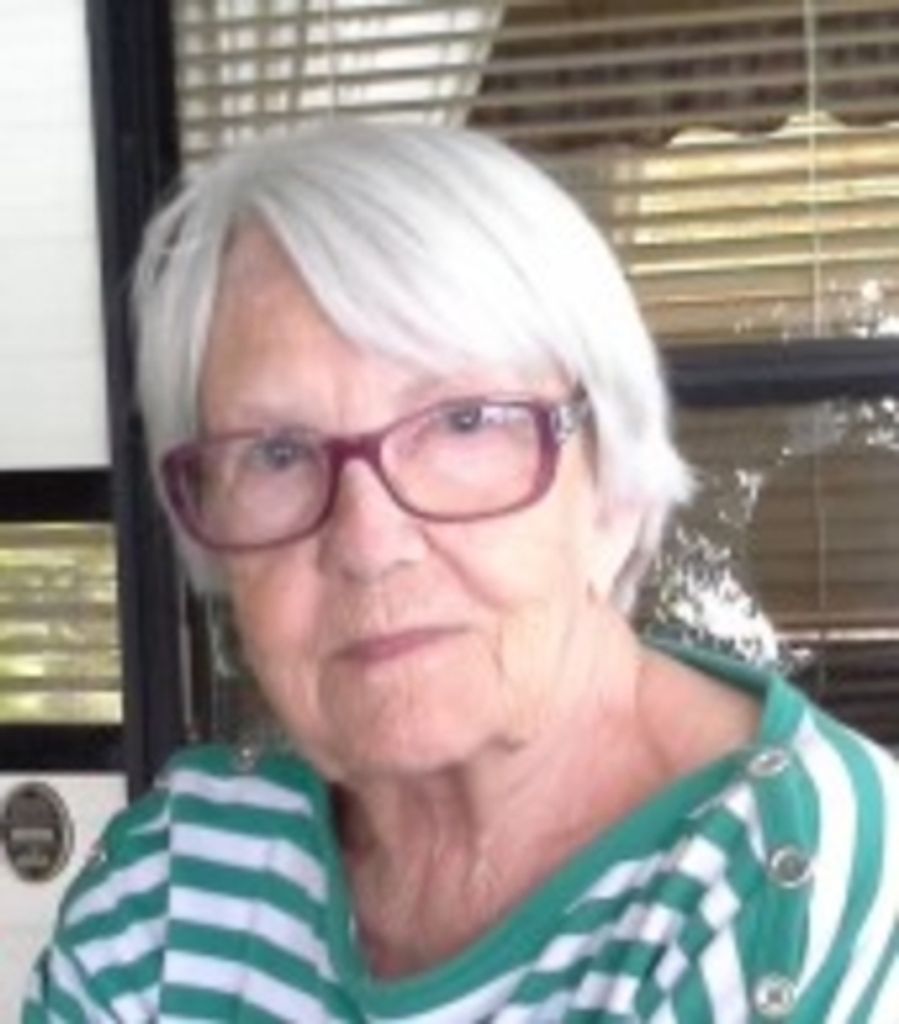 Rosveig Warner Profile Photo