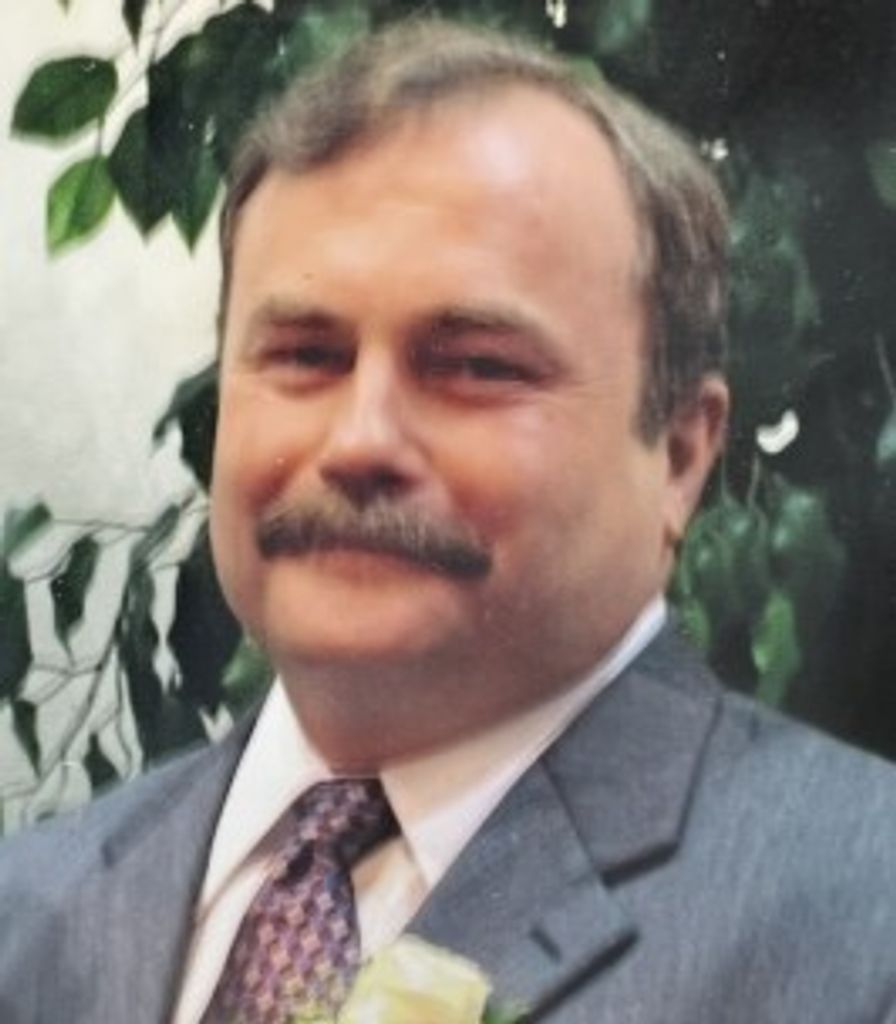 Richard Henthorne Jr Profile Photo