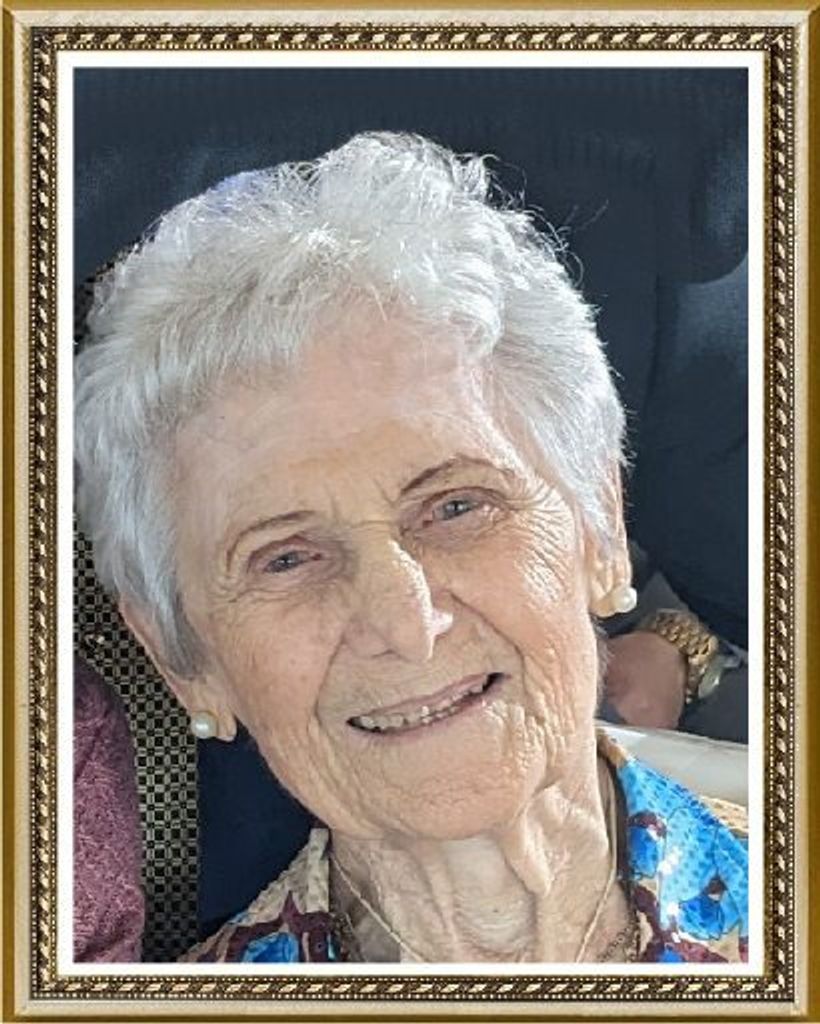 Loretta "Laura" Cazmay Profile Photo