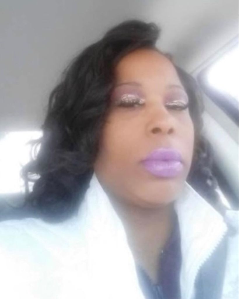 Regan Davis Profile Photo