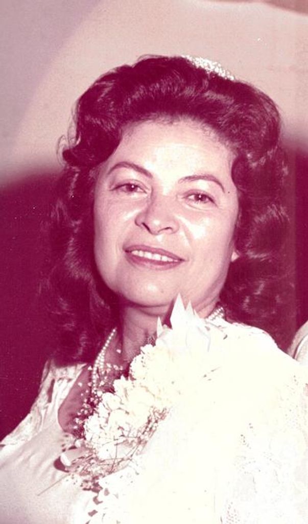 Delfina Vallez Lucero Profile Photo