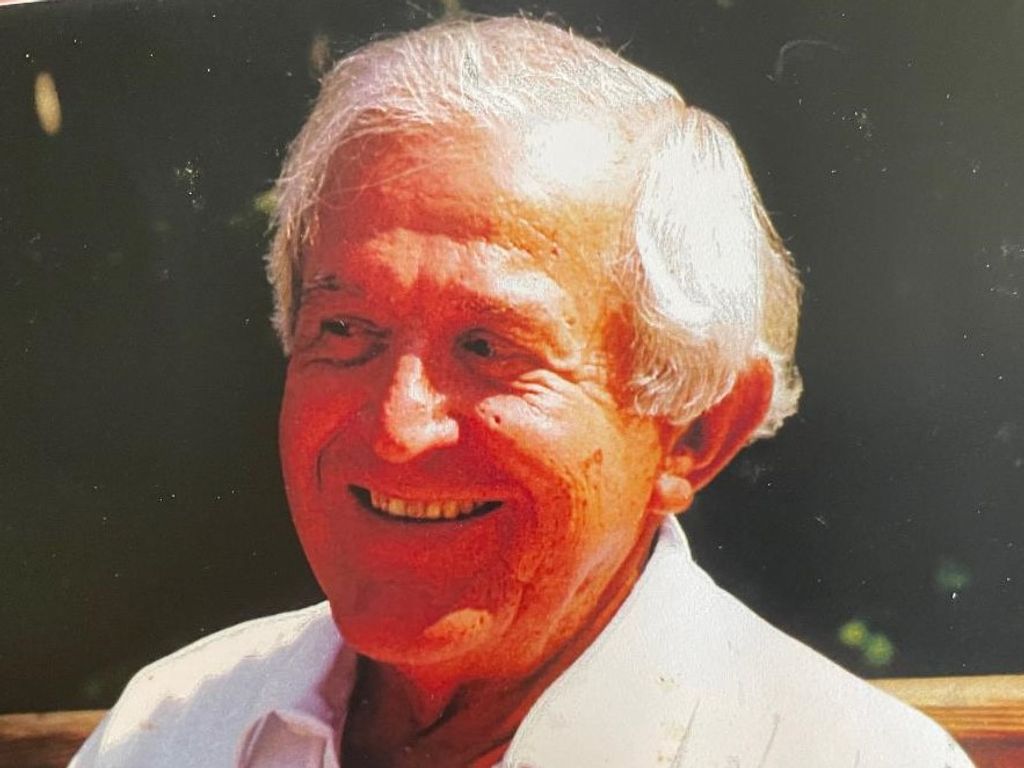 Charles Vlachos Profile Photo