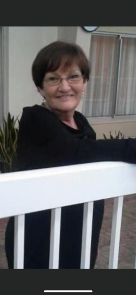 Linda Dennis Profile Photo