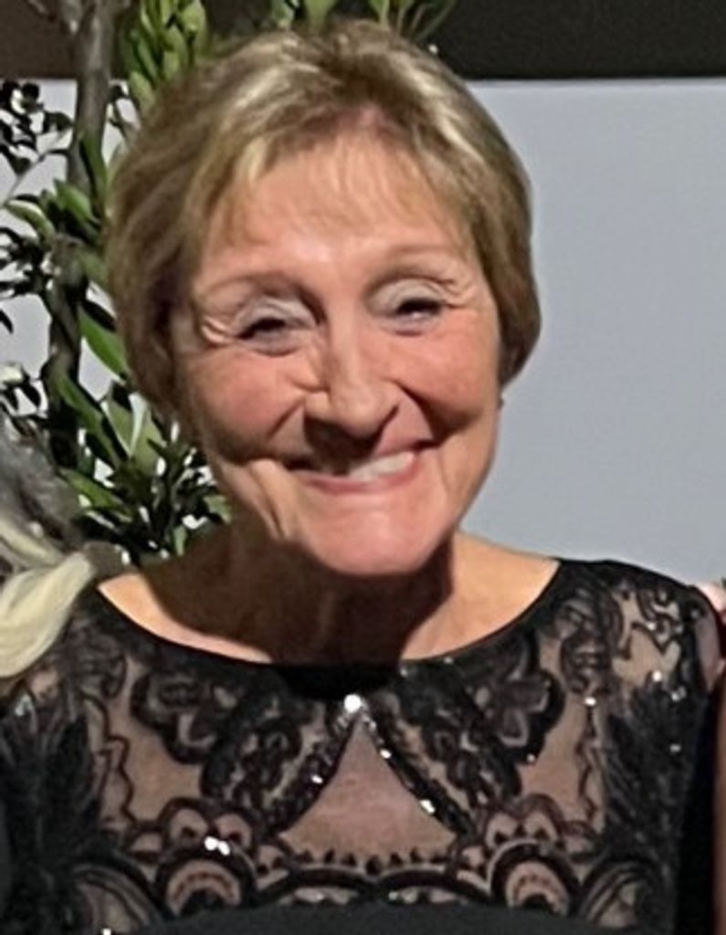 Linda Susan (Barrett)  Vrana Profile Photo