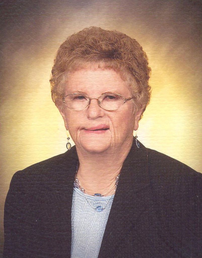 Myrna Lou Pravecek Profile Photo