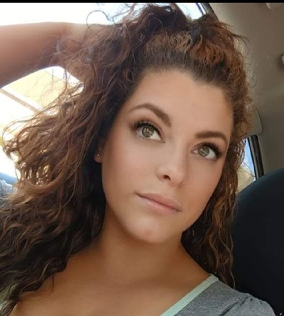 Lacey Blanton Profile Photo
