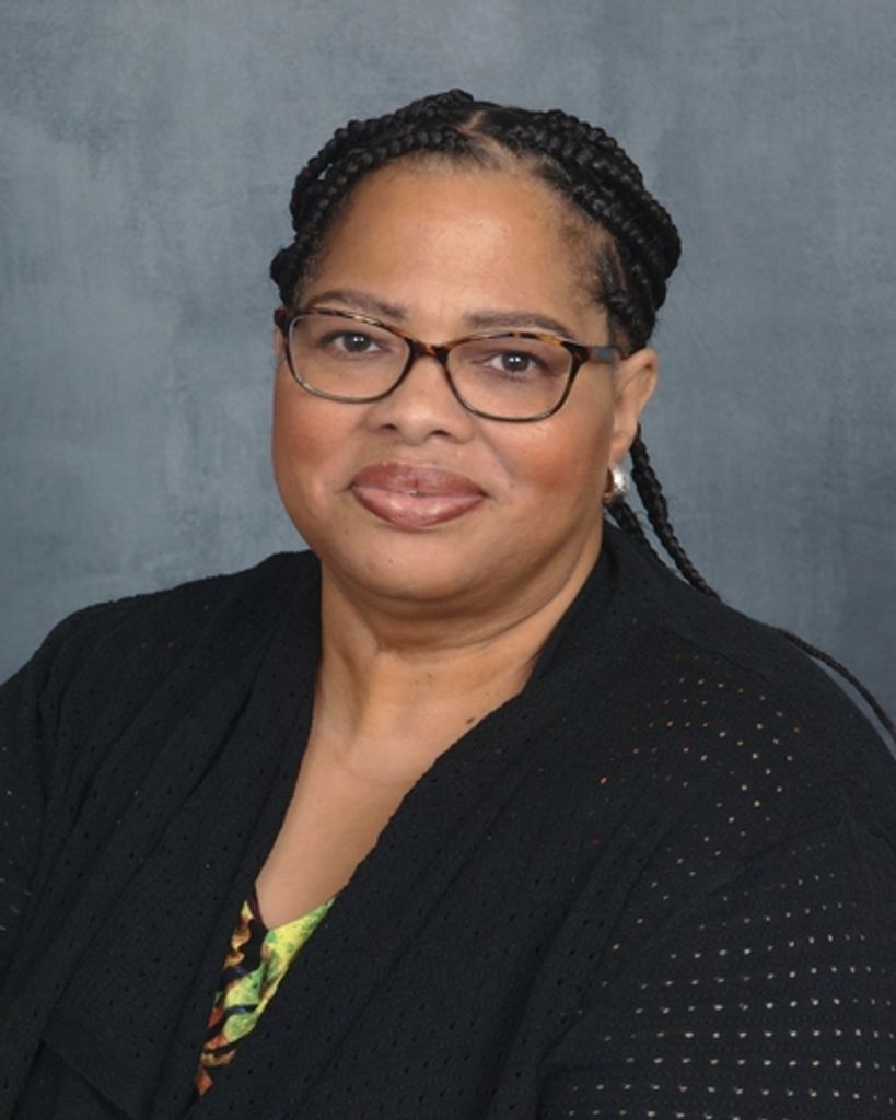 Robin Lewis Profile Photo