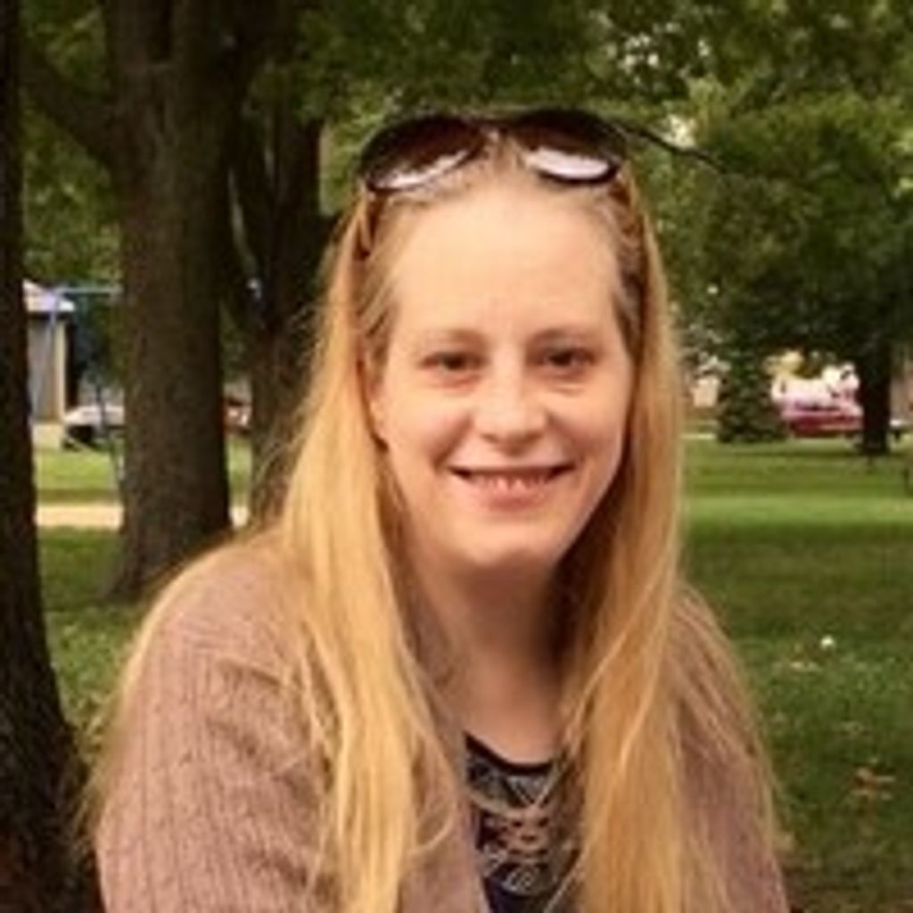 Tracy Lyn Hoogestraat Profile Photo