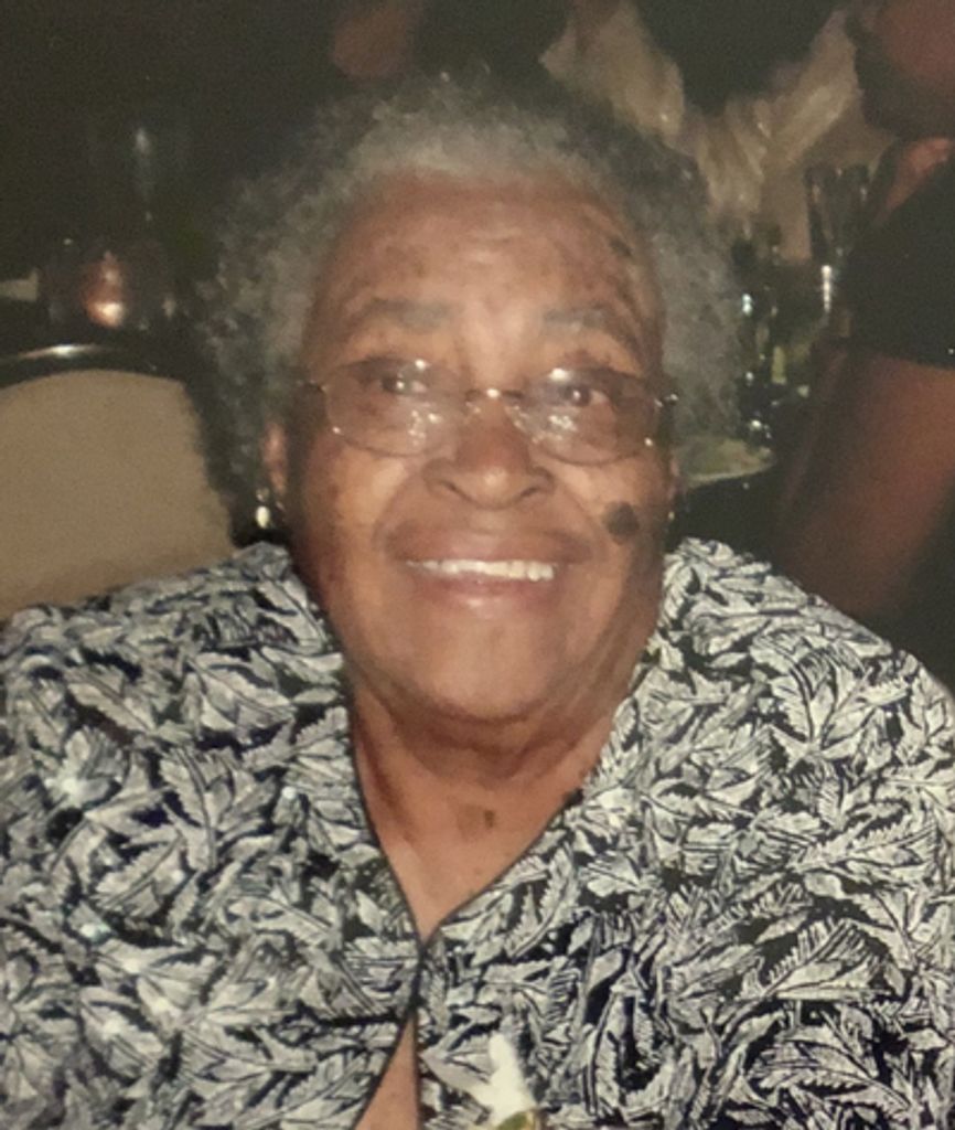 Clester Opal Woods Profile Photo