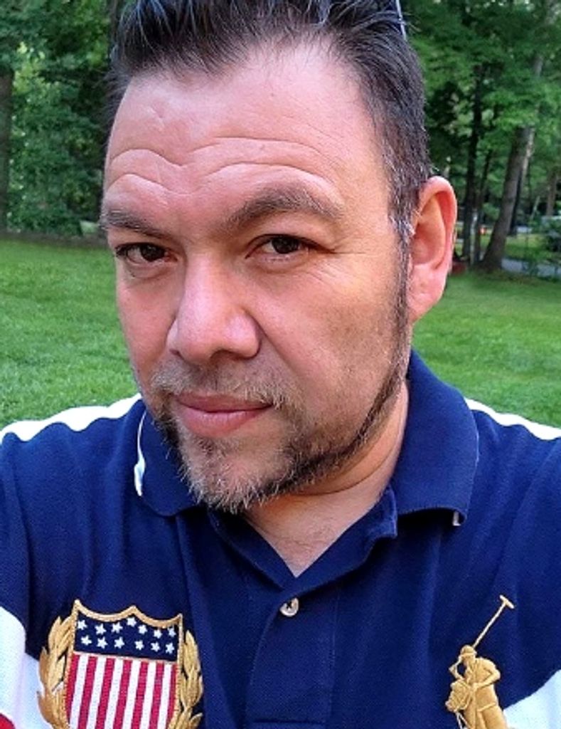 Miguel Angel Becerra Profile Photo