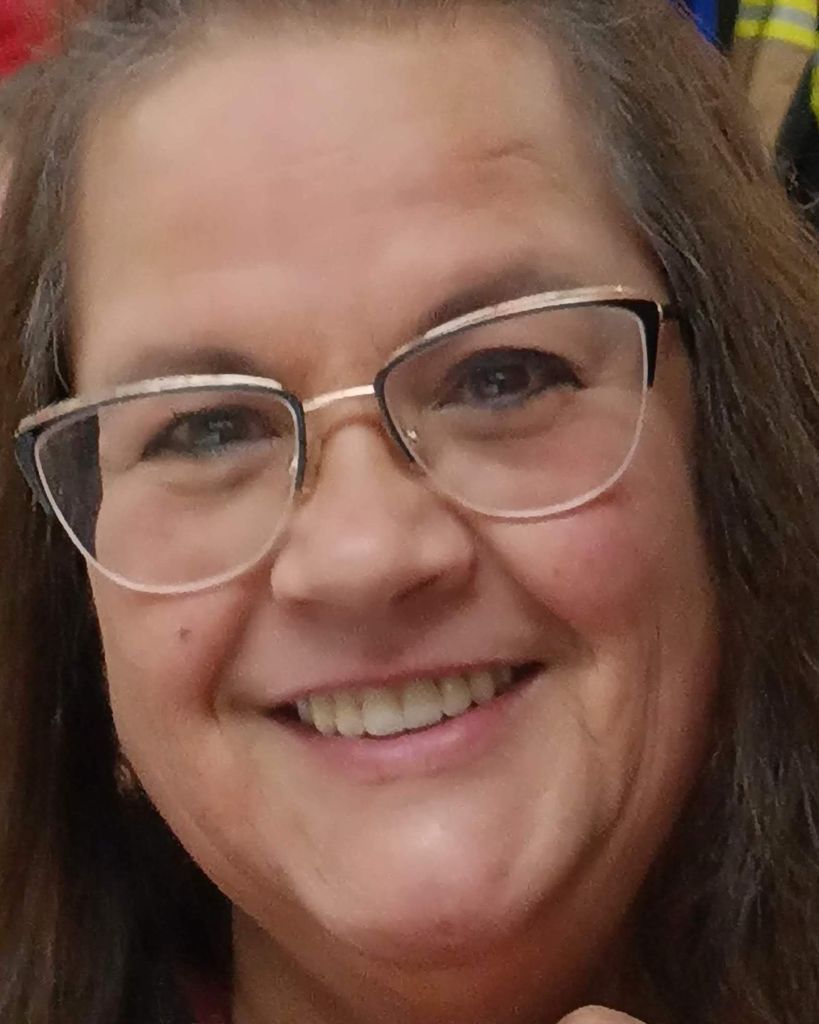 Roxanne Shope Profile Photo