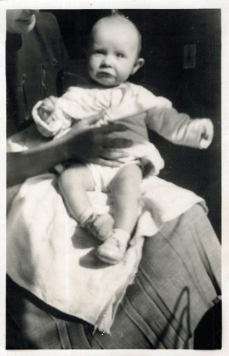 Deanna (Hoskins)  Douglas photo gallery thumbnail 2 of 140