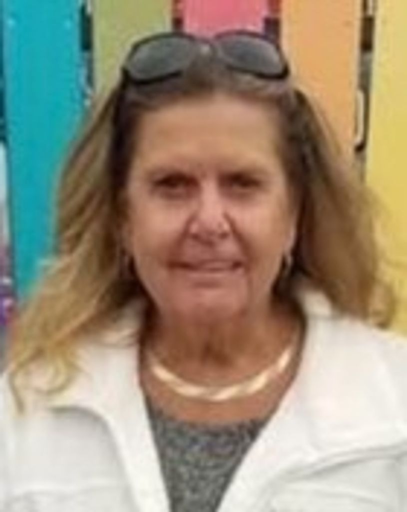 Joyce Leslie Mickley