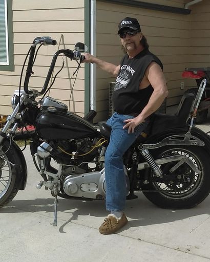 Melvin Eugene Christensen's obituary image