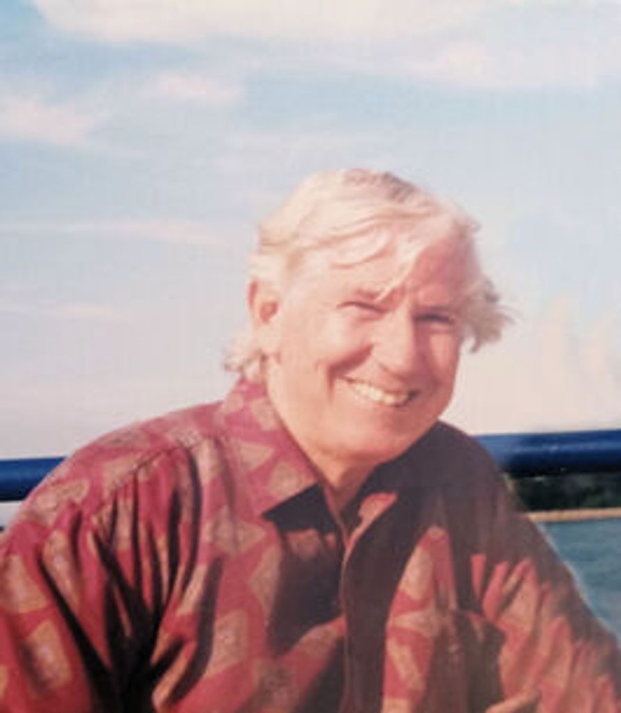 Charles Von Laudermann Profile Photo