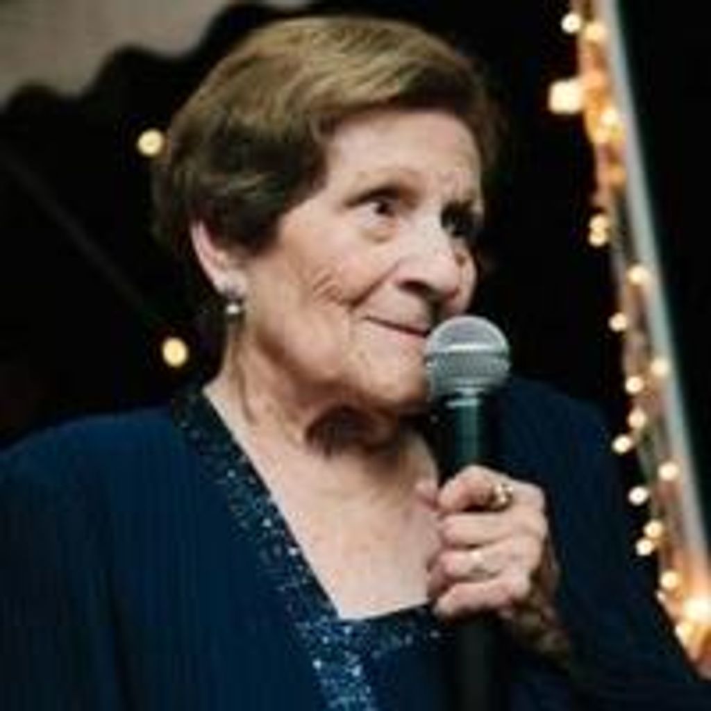 Gisela (Sachs) Adamski Profile Photo