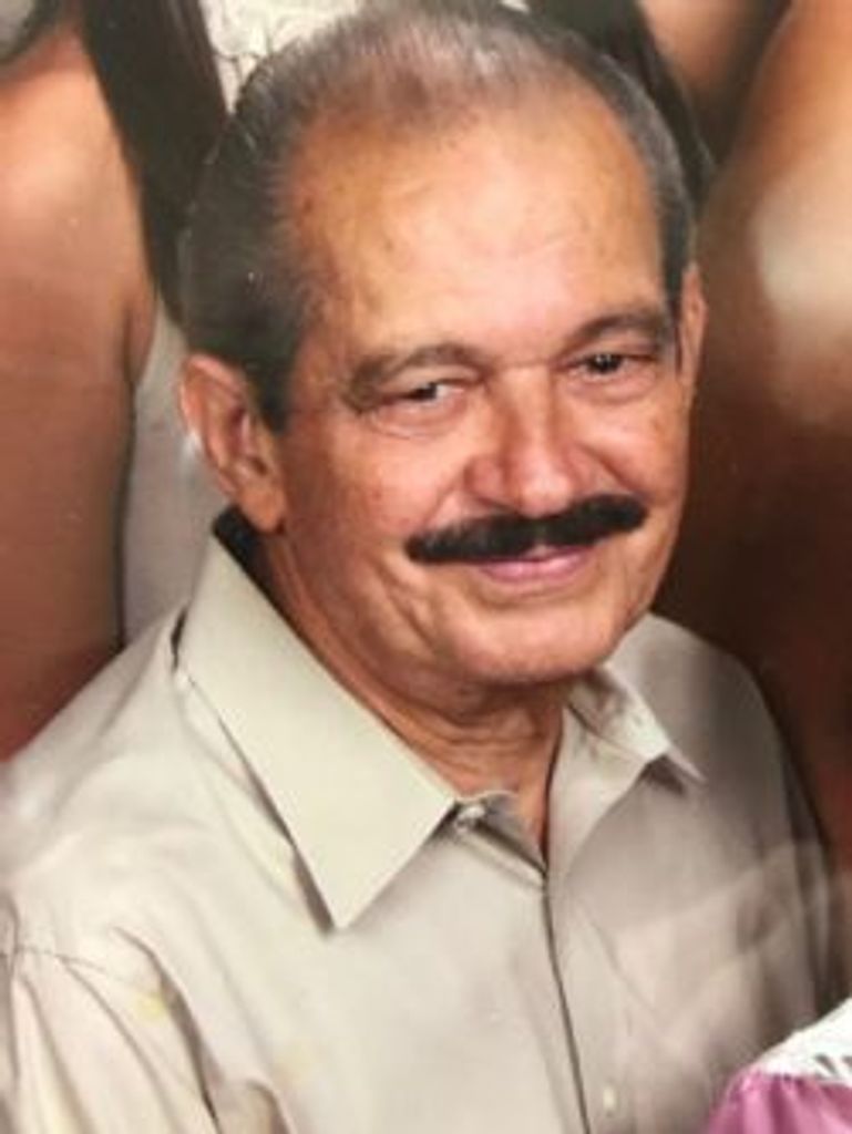 Rogelio Hernandez