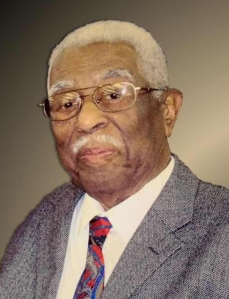 Lloyd Perry Profile Photo