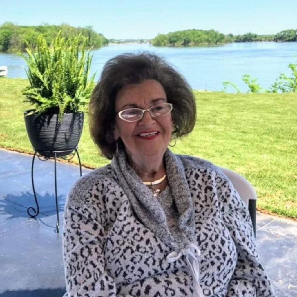 Mary Nell Guinn White