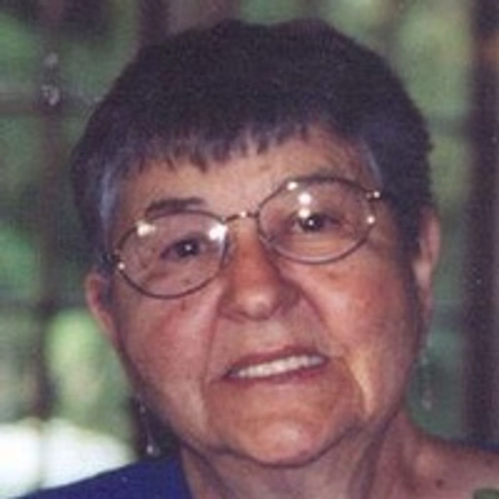 Evelyn Lyon