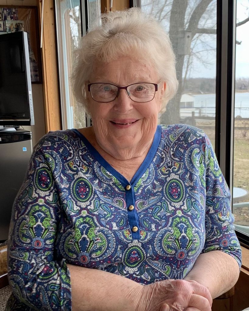 Carolyn Jean Ahlquist