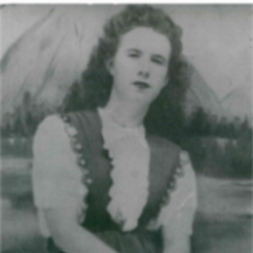 Lola Woods Jones Profile Photo