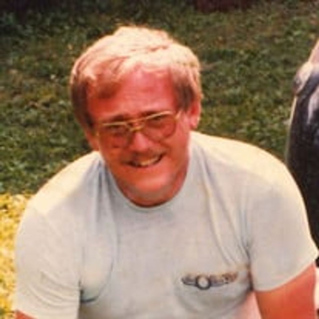 Dennis Dale Holt