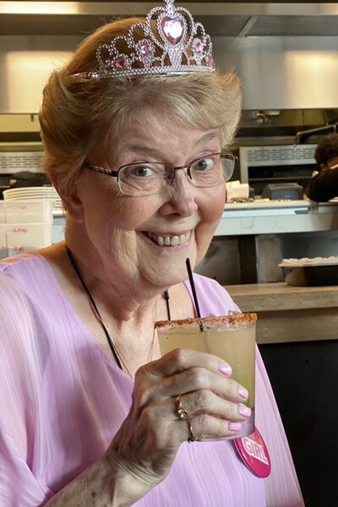 Carol Robertson Profile Photo