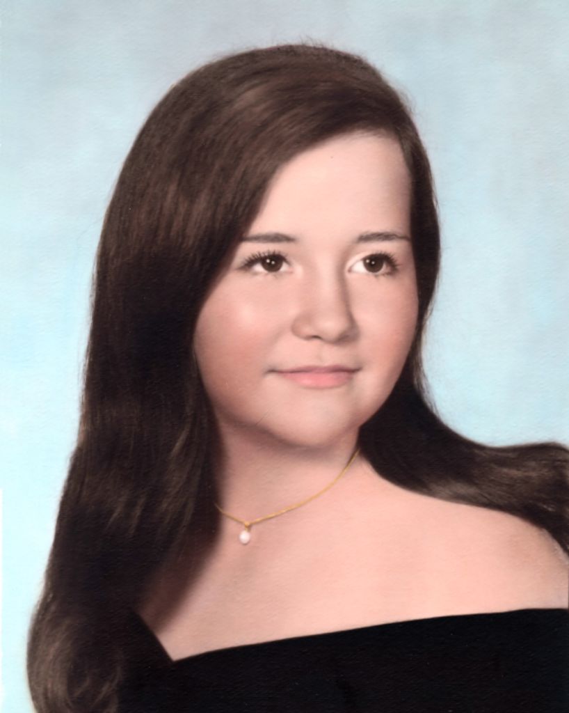 Sandra "Sandy" G. (Smith) Javier