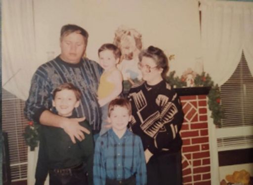 Doris Elaine Lockett photo gallery thumbnail 4 of 24