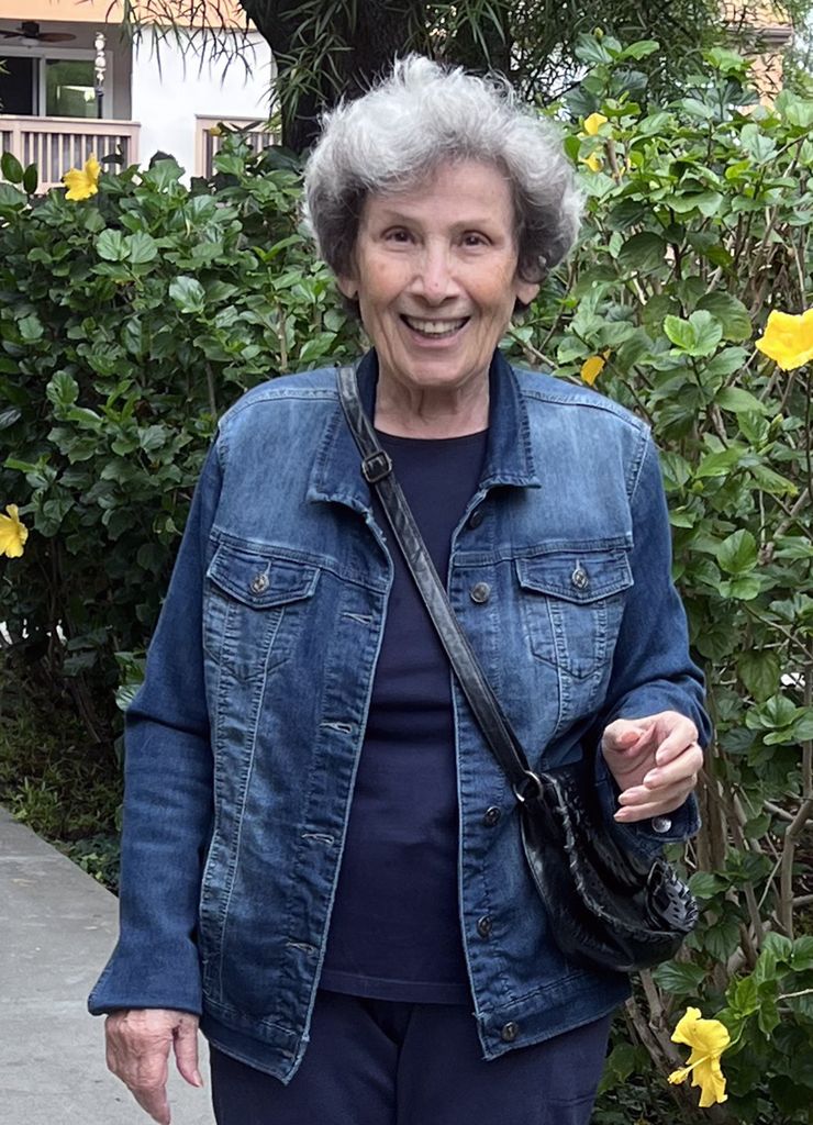 Lucretia "Bebe" Tanasescu Profile Photo