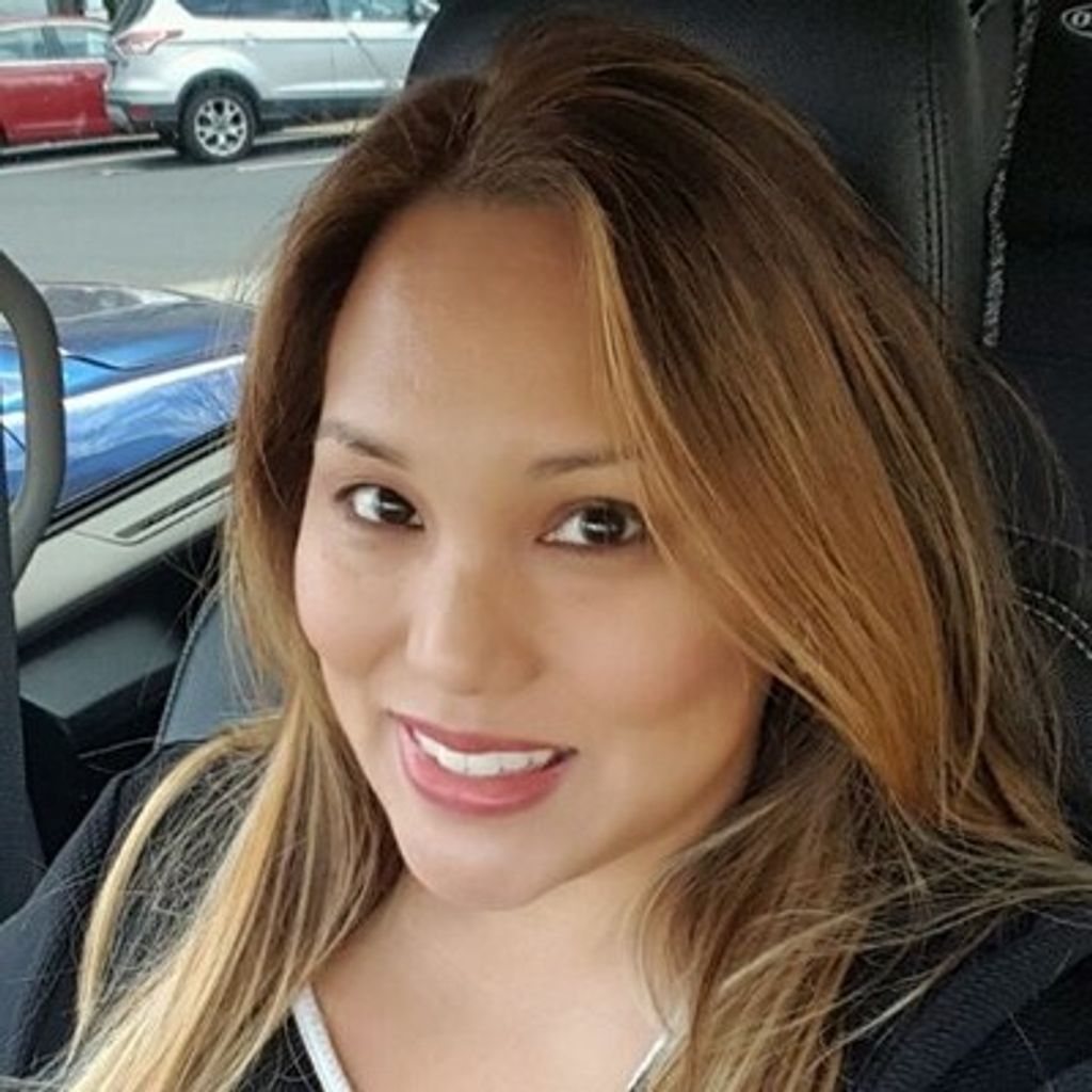 Giezelle Madrigal White Profile Photo