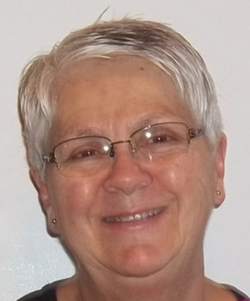 Gayle Louise Buss Profile Photo