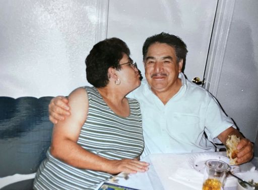 Jose Saenz photo gallery thumbnail 17 of 63