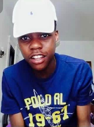Terron Everton Brown photo gallery thumbnail 88 of 100