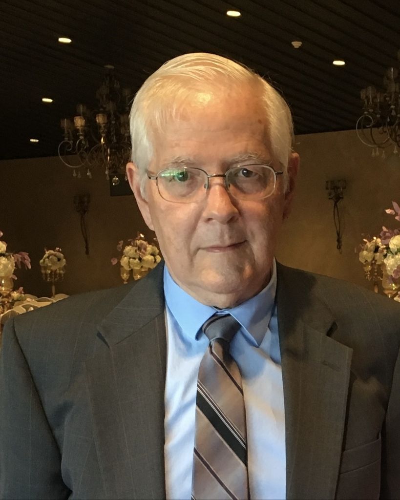 Bernard Lee Sexton