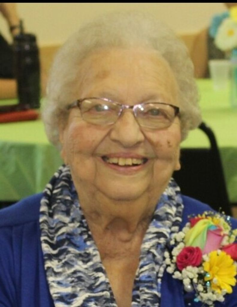 Elaine Vera (Peimann) Buchholz Profile Photo