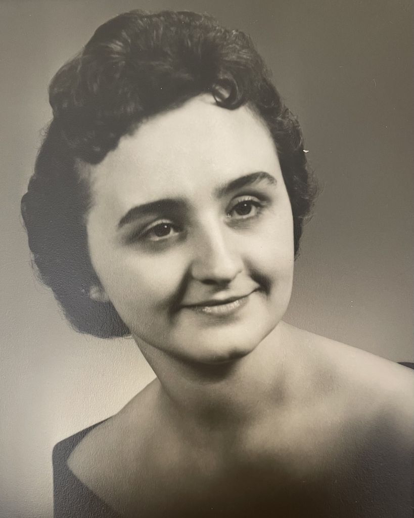 Adeline Dojahn Profile Photo