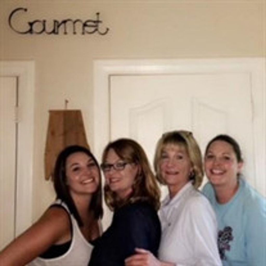 Connie Threet Profile Photo
