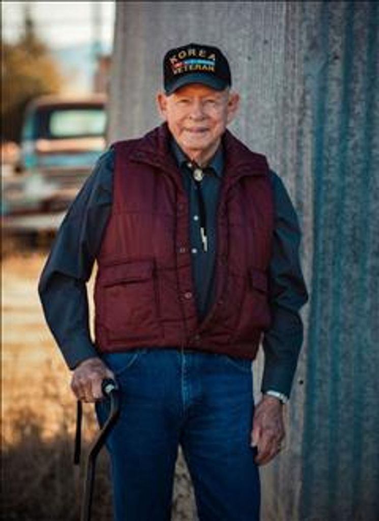 Don Ray Holder