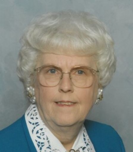 Nadine Carter Saul Profile Photo